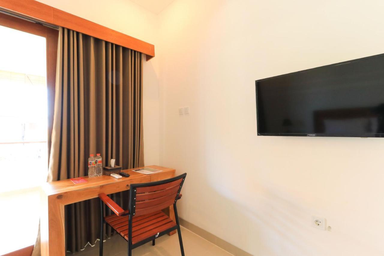Manu Guest House 2 Canggu  Exterior photo